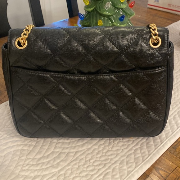Tory Burch quilted purse - Picture 3 of 11